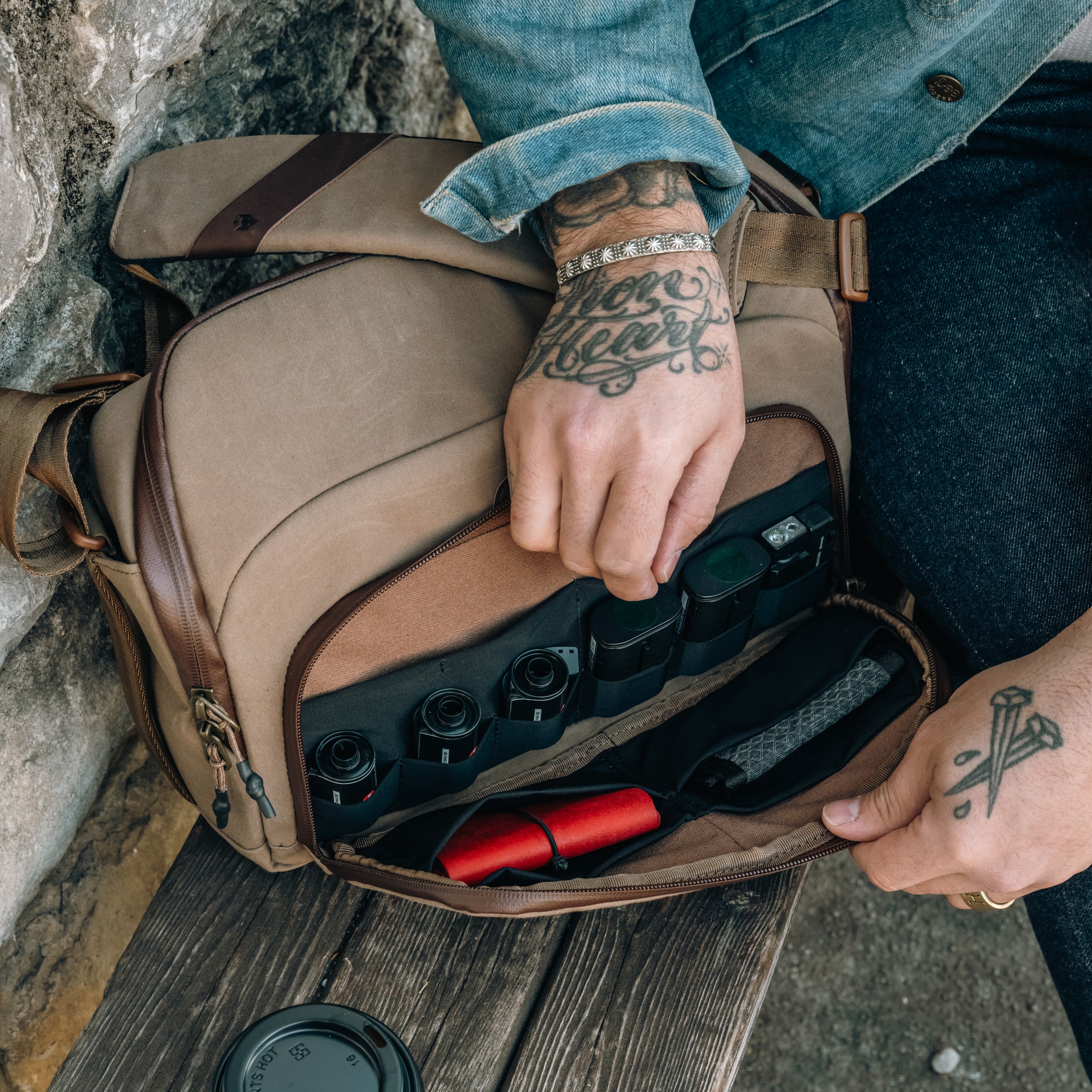 Camera Sling V2 6L