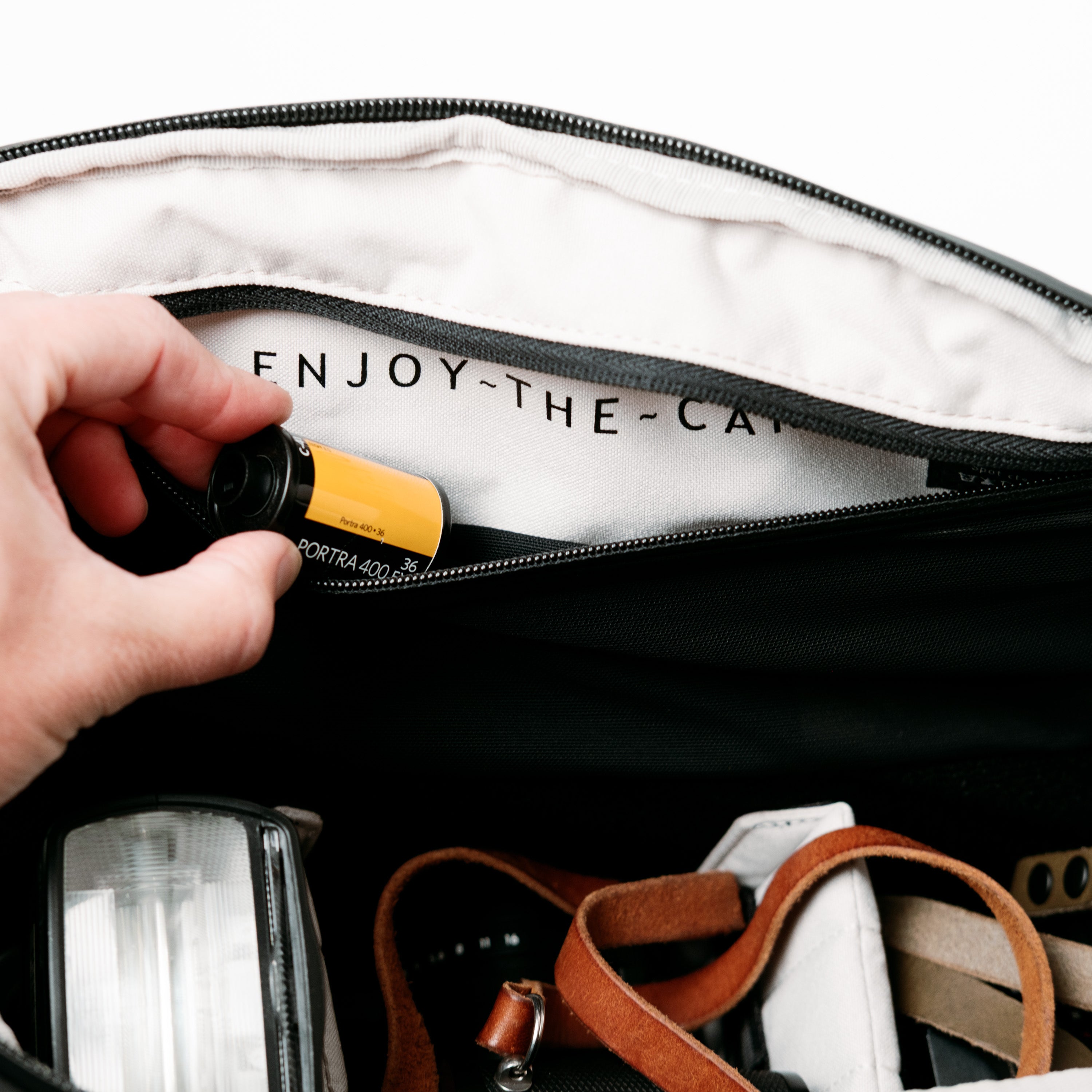 Camera Sling V2 6L