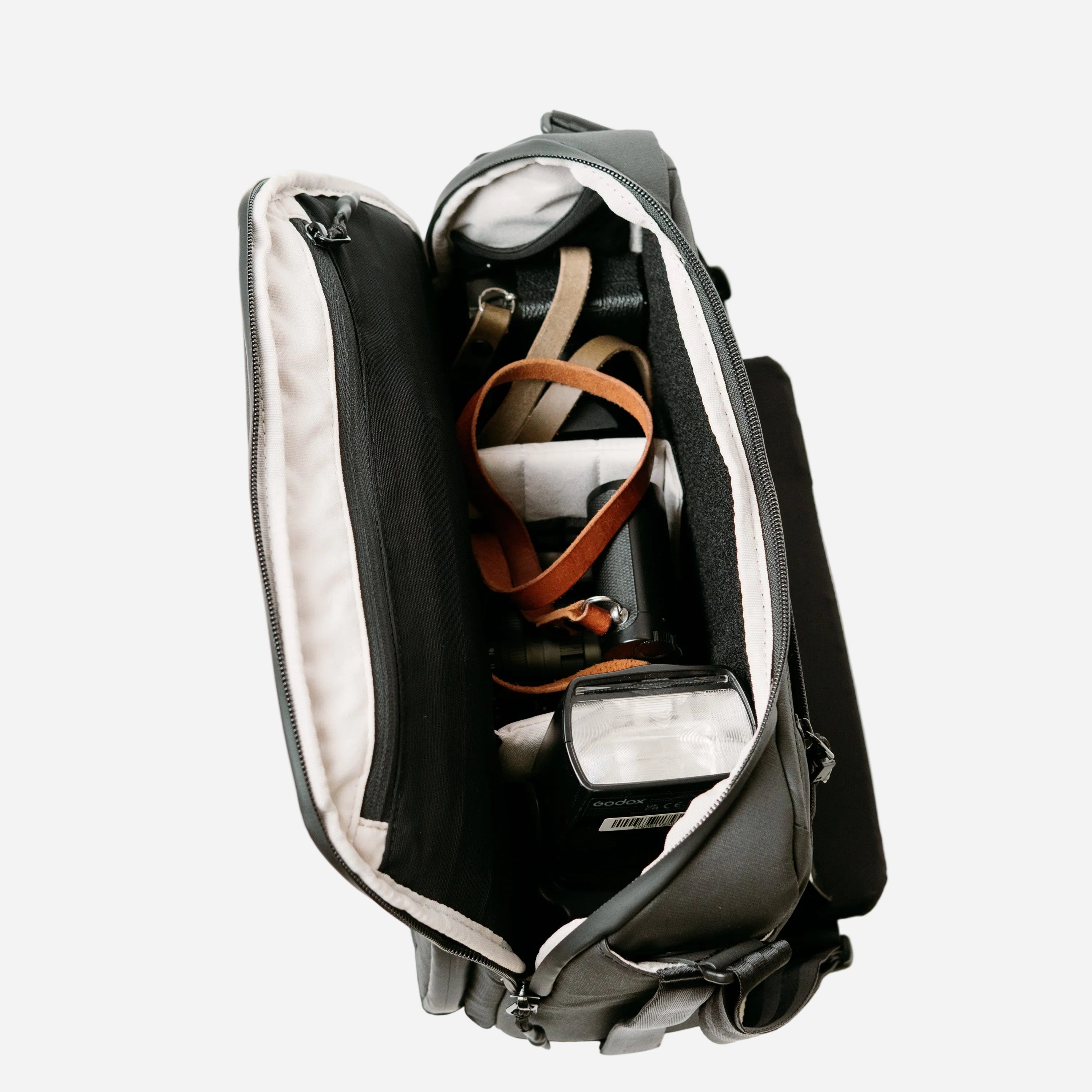 Camera Sling V2 6L
