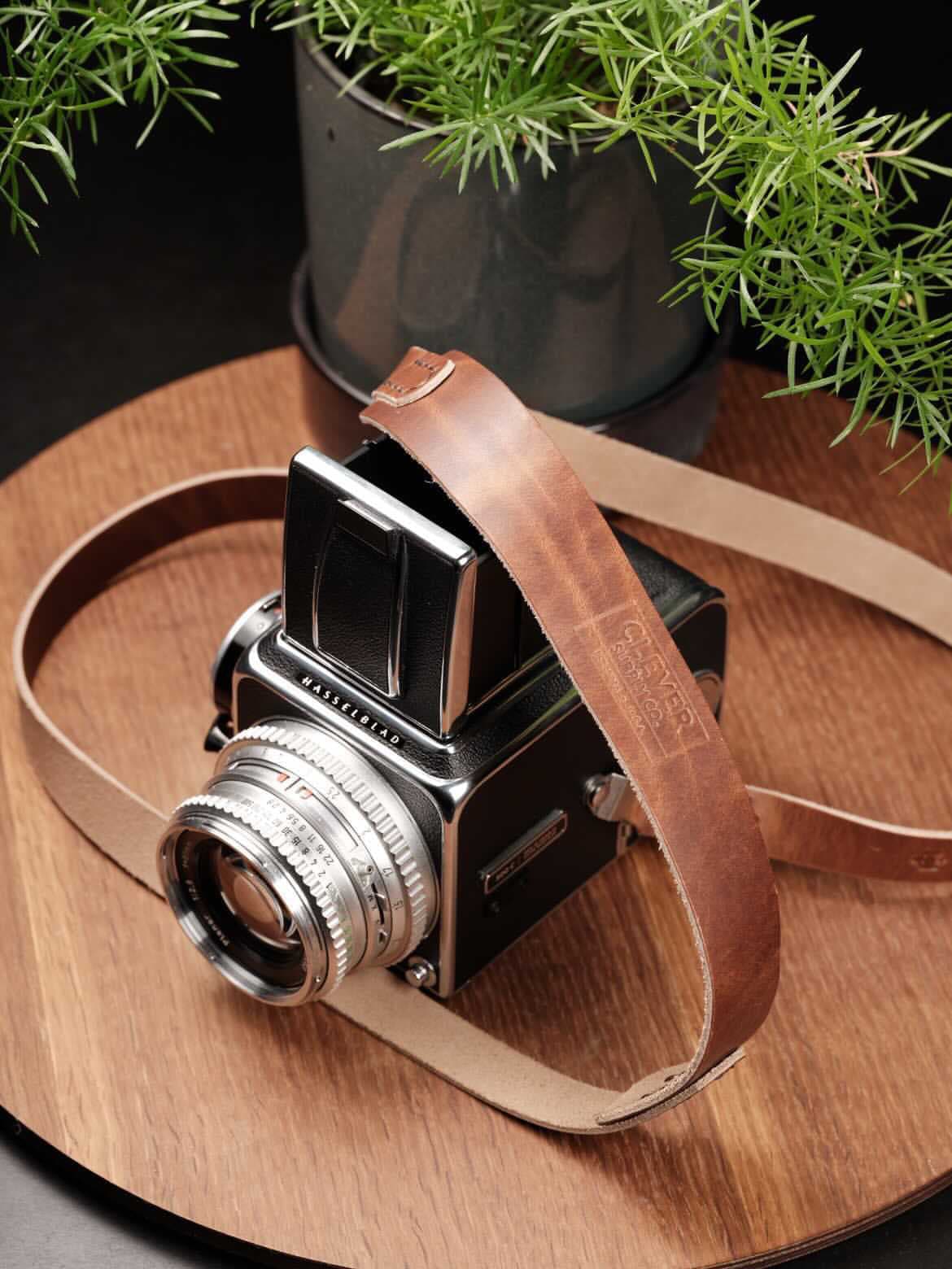 Medium Format Strap