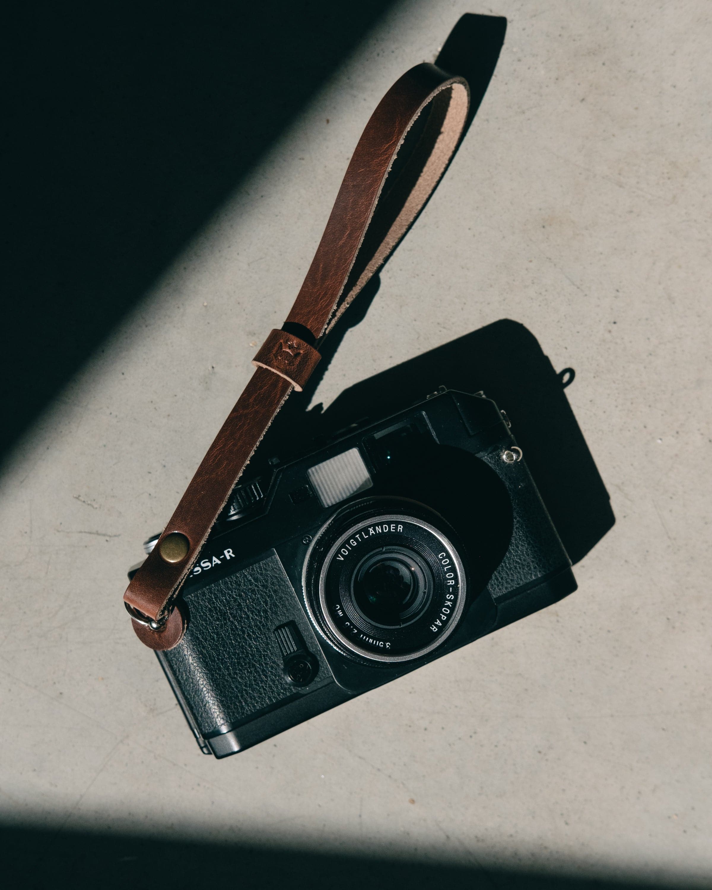 Skinny Wrist Strap (Split Ring)